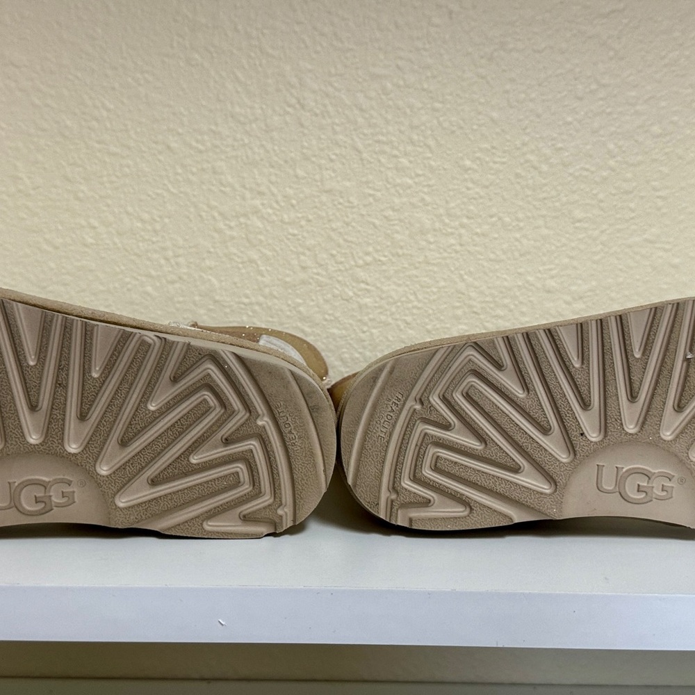 Worn Once. Gold Metallic Patchwork Uggs. Disconti… - image 4